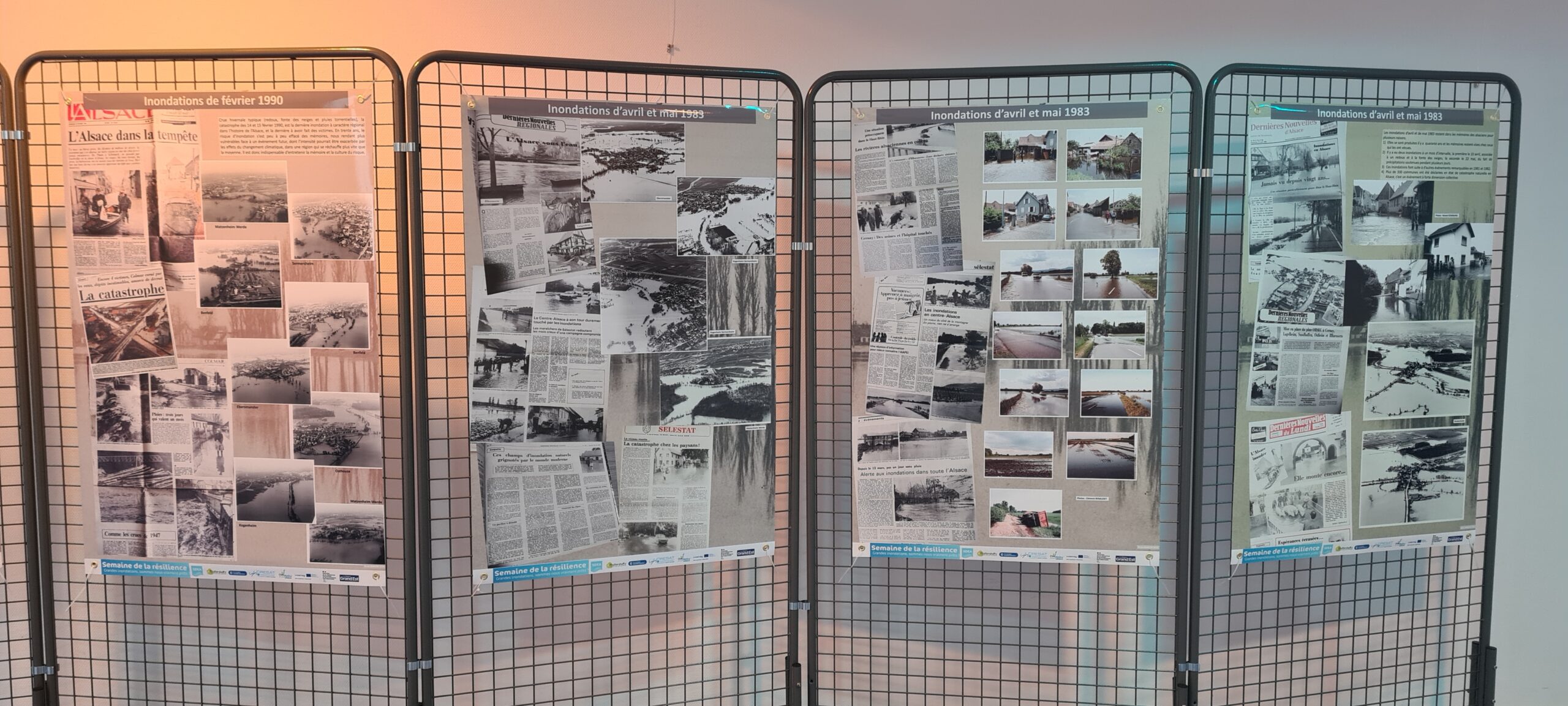 Fresque des inondations historiques de l'Ill, dans le cadre de la semaine de la résilience 2024 et du lancement de l'opération "Muttersholtz capitale de la résilience" 12 octobre 2024