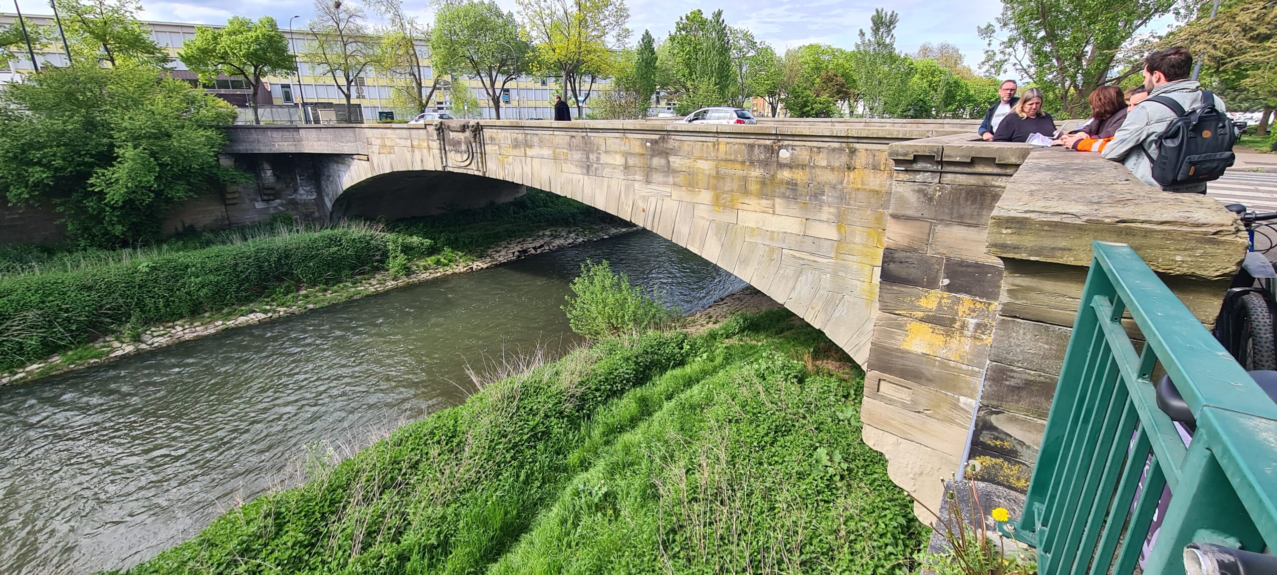 Relevés et réflexions sur la pose des repères de crue à Mulhouse avec la DDT68, RHA et la M2A (printemps 2026)